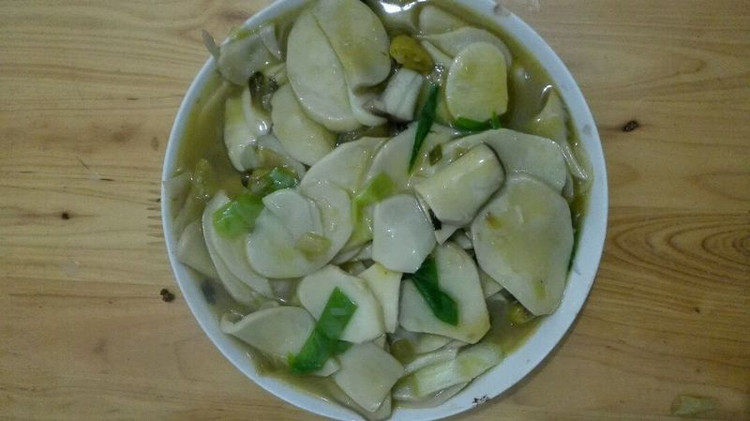 清炒鸡腿菇的做法
