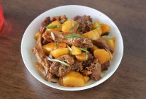 #浪漫七夕 共度“食”光#好吃的家常菜～土豆焖鸭的做法