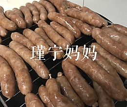 秘制黑胡椒风味脆皮肠的做法