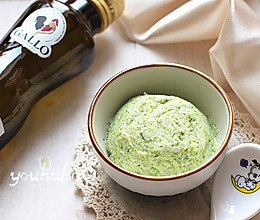 西兰花鸡肉泥#橄露贝贝橄榄油试吃#的做法