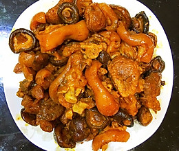 香菇闷猪蹄的做法