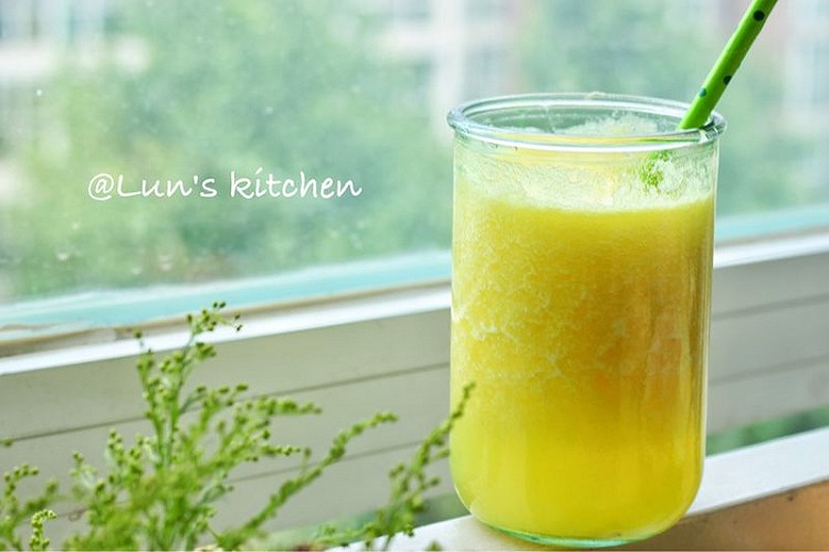 My Juice | 凤梨海盐椰汁饮的做法
