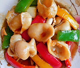 这个菜绝对会有一波真爱粉:爆炒肥肠的做法