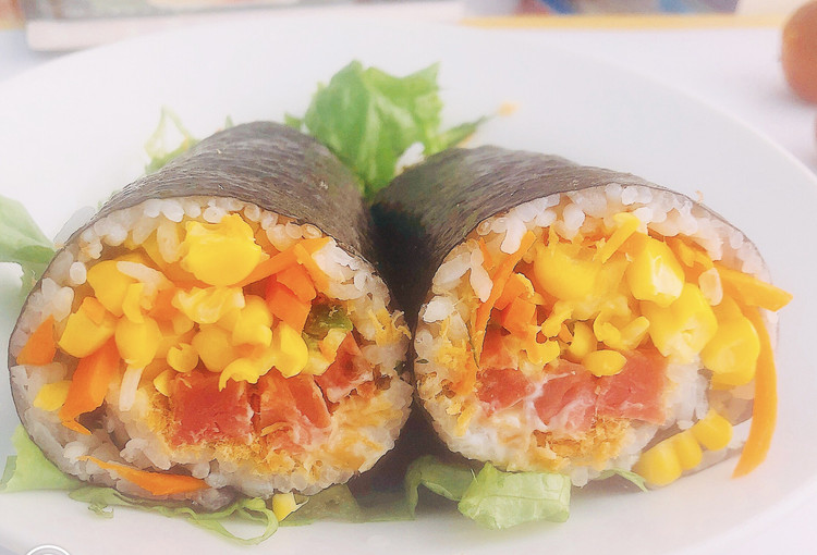 紫菜包饭的做法