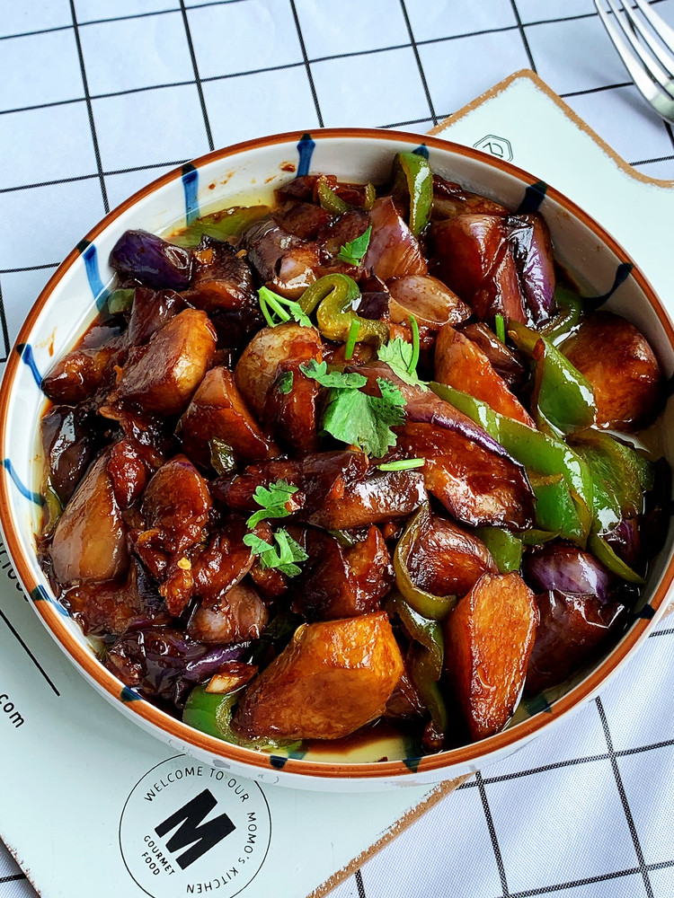 比肉还好吃的素炒茄子的做法