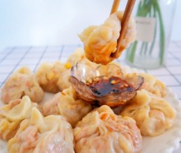 玉米虾仁小包子，不用和面就可以做，超级鲜的做法
