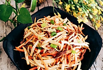 #花10分钟，做一道菜！#茭白炒肉丝的做法