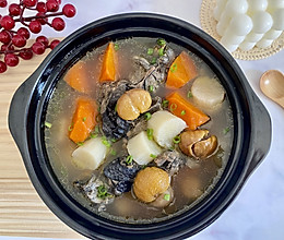山药板栗乌鸡汤的做法