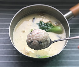优质蛋白料理：鮰鱼狮子头的做法