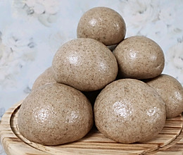 水光肌30%黑全麦 芝麻核桃馒头的做法