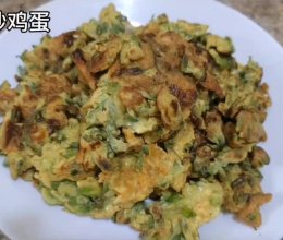 槐花炒鸡蛋的做法