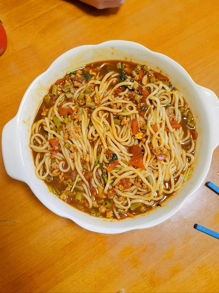 西红柿肉沫拌面的做法