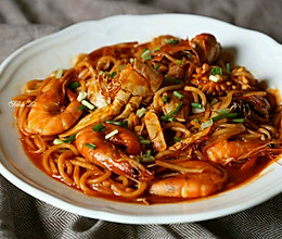 韩剧【一起用餐吧】青海大王海鲜面的做法