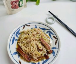 #厨房鲜香秘诀，太太乐松茸鲜，一餐一筷见鲜香#肉沫香干绿豆芽的做法