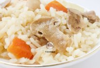 鸡肉松茸焖饭|牛佤松茸食谱的做法