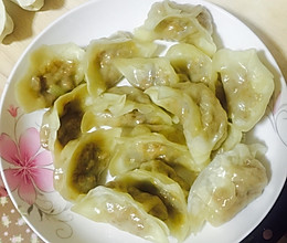 酸菜猪肉馅蒸饺，韭菜鸡蛋馅蒸饺（第一次做哦）的做法