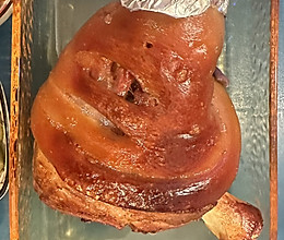 复刻：德国烤肘子的做法
