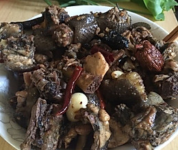 蒜瓣辣子炒鸡的做法