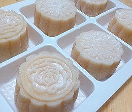 中秋自制奶黄冰皮月饼（超详尽）的做法