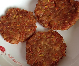宝宝辅食～胡萝卜瘦肉饼 老少皆宜的做法