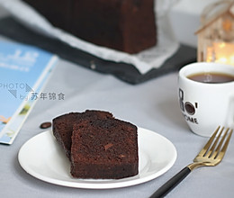 明知是错我却一错再错！热量炸弹—巧克力海盐磅蛋糕的做法