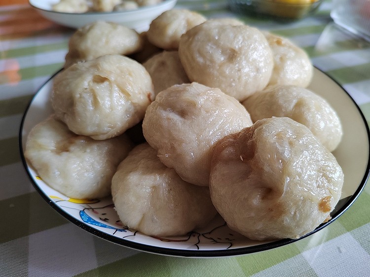 宝宝爱吃的软面小笼包的做法