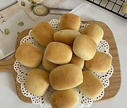 #元宵节美食大赏#牛奶小方面包的做法