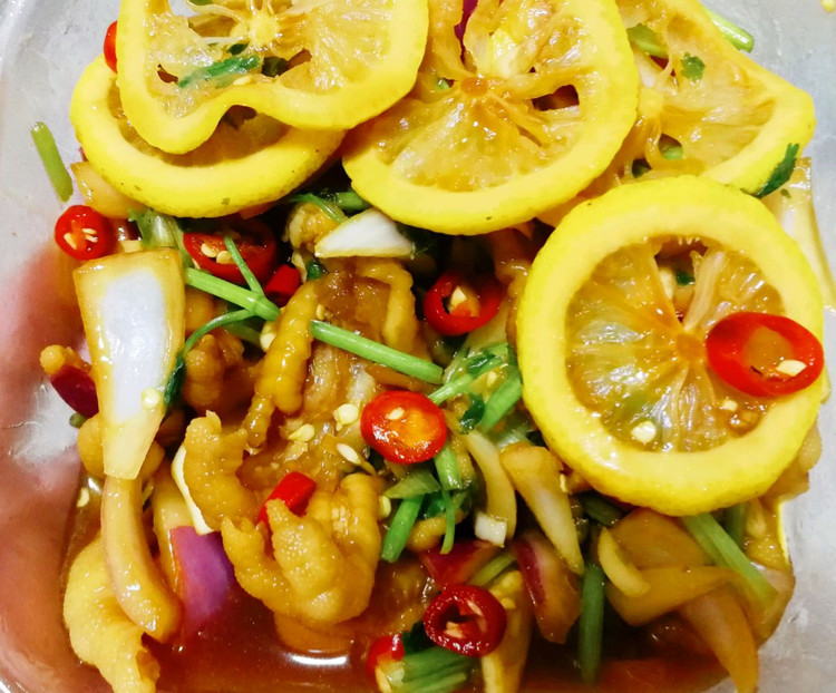 柠檬无骨鸡爪的做法