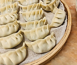酸菜饺子的做法