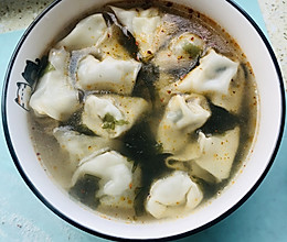 荠菜猪肉馄饨的做法