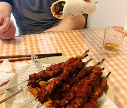 羊肉串、烧烤、小饼@地道巨巨巨香、不用赶考自学成才的做法
