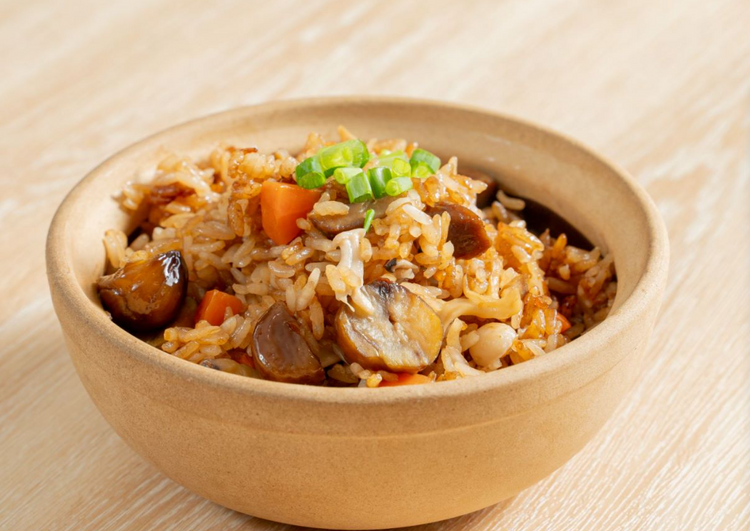 快手美味#栗子焖饭的做法