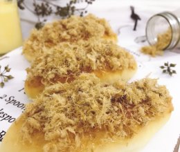 #奇妙烘焙屋#肉松面包的做法