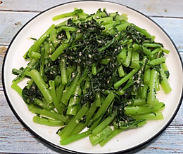 #餐桌上的春日限定#芝麻茼蒿，营养低脂又健康。的做法