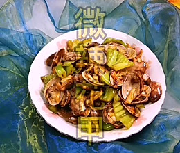 #美食视频挑战赛# 微辣花甲的做法