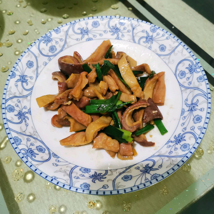姜葱炒猪肚&猪肚汤的做法