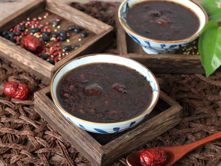 补血八宝粥的做法