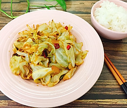 家常下饭菜，手撕包菜的做法