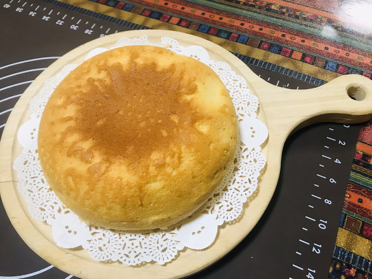 不加一滴水~Q弹，松软，无塌陷的电饭煲蛋糕的做法