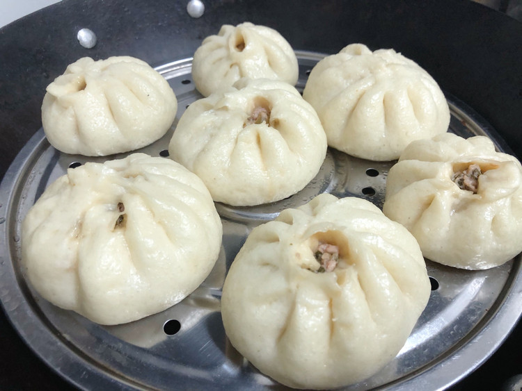 酸菜鲜肉包子的做法