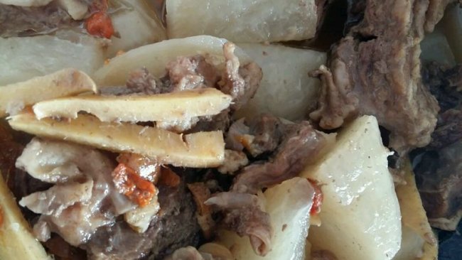 萝卜牛腩的做法