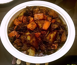 红烧牛肉土豆胡萝卜的做法