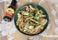 #中秋宴，名厨味#芋味红肠豆腐的做法