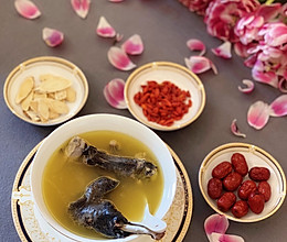 黄芪乌鸡汤的做法
