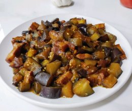 香辣豉肉烧茄丁的做法