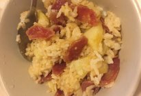 腊肠土豆焖饭的做法