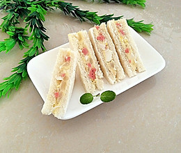 土豆鸡蛋三明治#春天不减肥，夏天肉堆堆#的做法