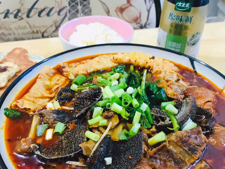 双倍的快乐：冒烤鸭+冒毛肚的做法