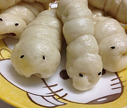 #春天里的毛毛虫#广式腊肠卷的做法