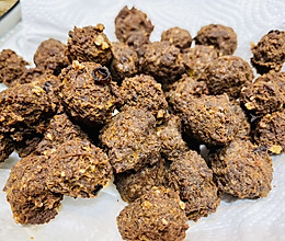 酥炸牛肉小丸子的做法